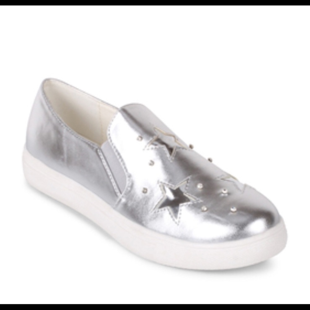 Wanted Studded star slip one